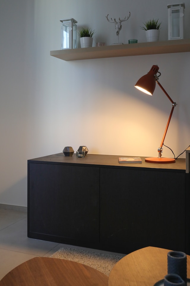 Verwandeln Sie Ihr Wohnzimmer mit stilvollen und funktionalen Deckenlampen